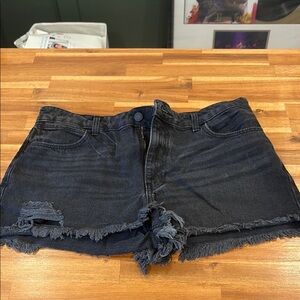 ✨FLASH SALE $7 ✨Wrangler Black Distressed Jean Shorts Frayed Hem